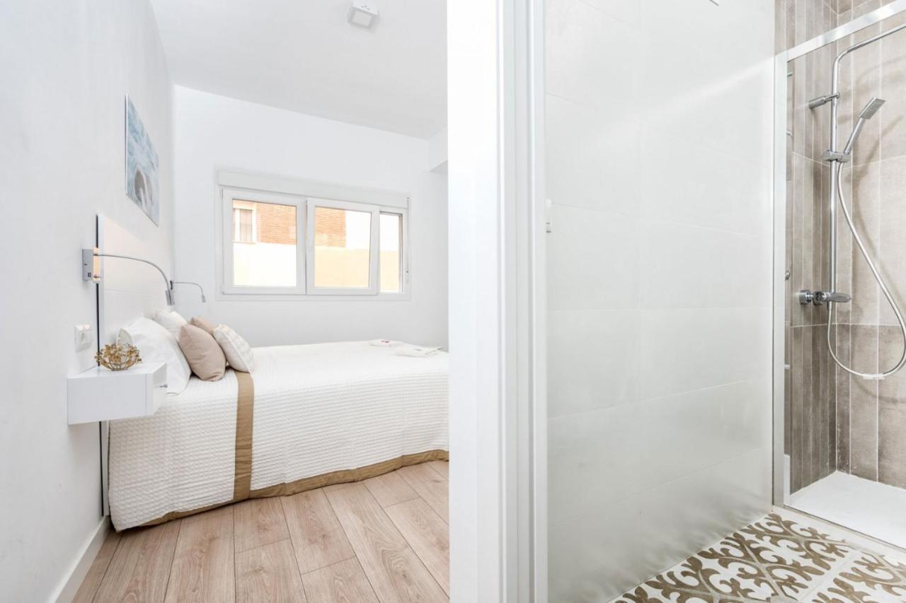 Pinzon Apartment In Malaga By Solaga Holiday Homes Málaga Exterior foto