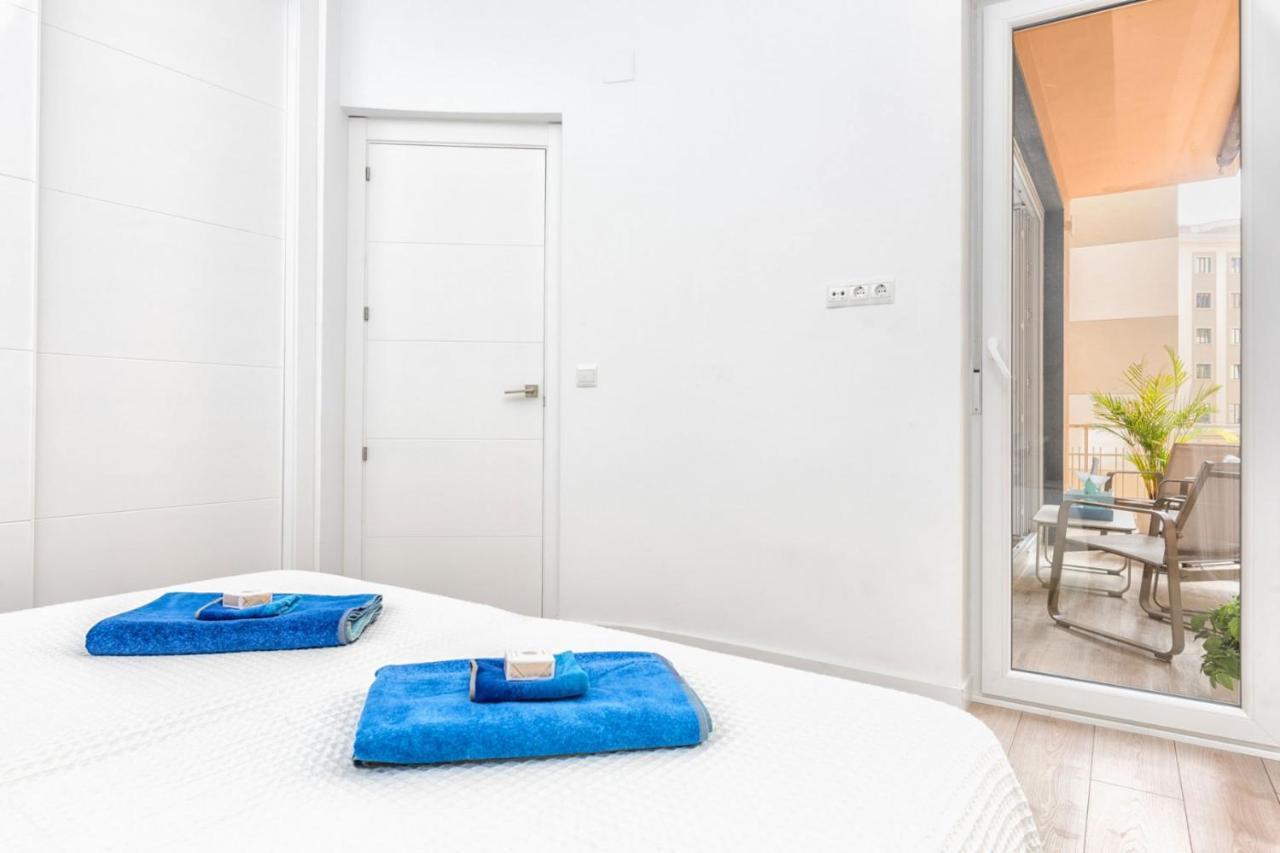 Pinzon Apartment In Malaga By Solaga Holiday Homes Málaga Exterior foto